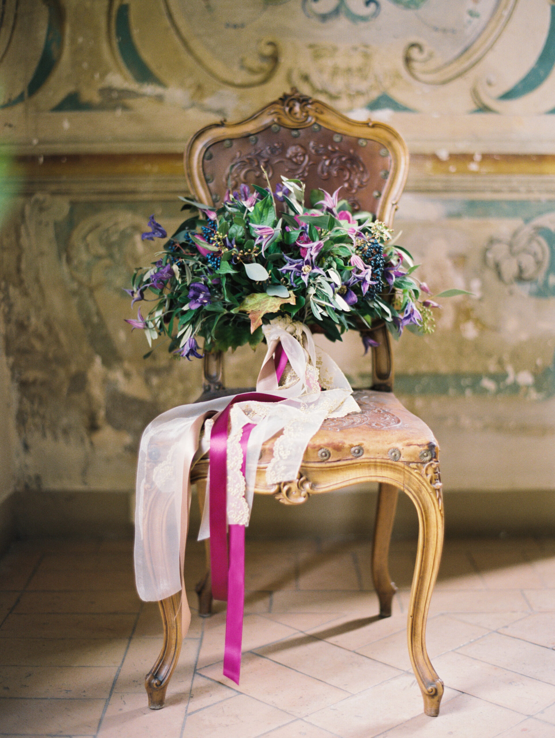 purple wedding flowers italian villa wedding