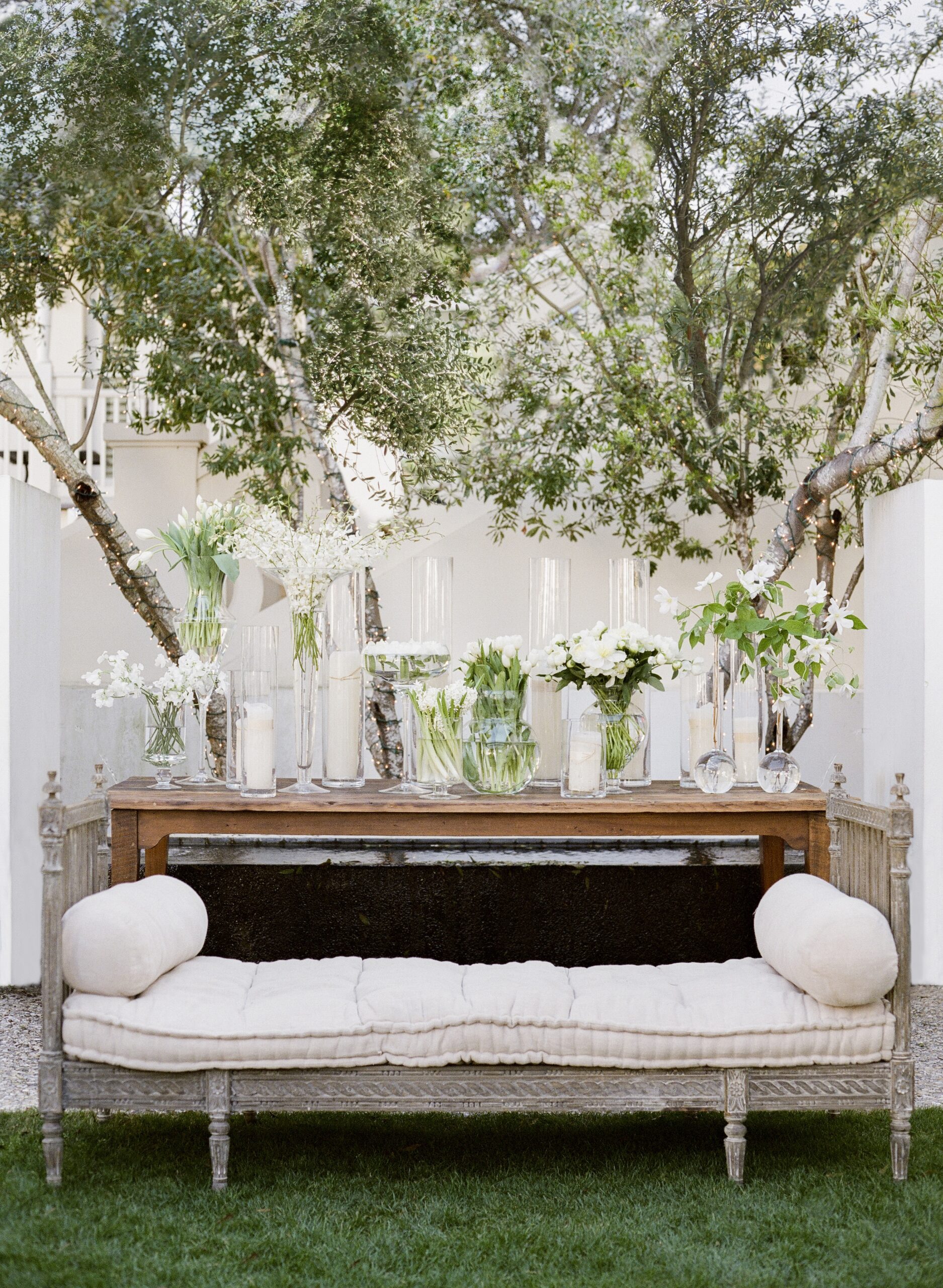 rosemary beach wedding decor