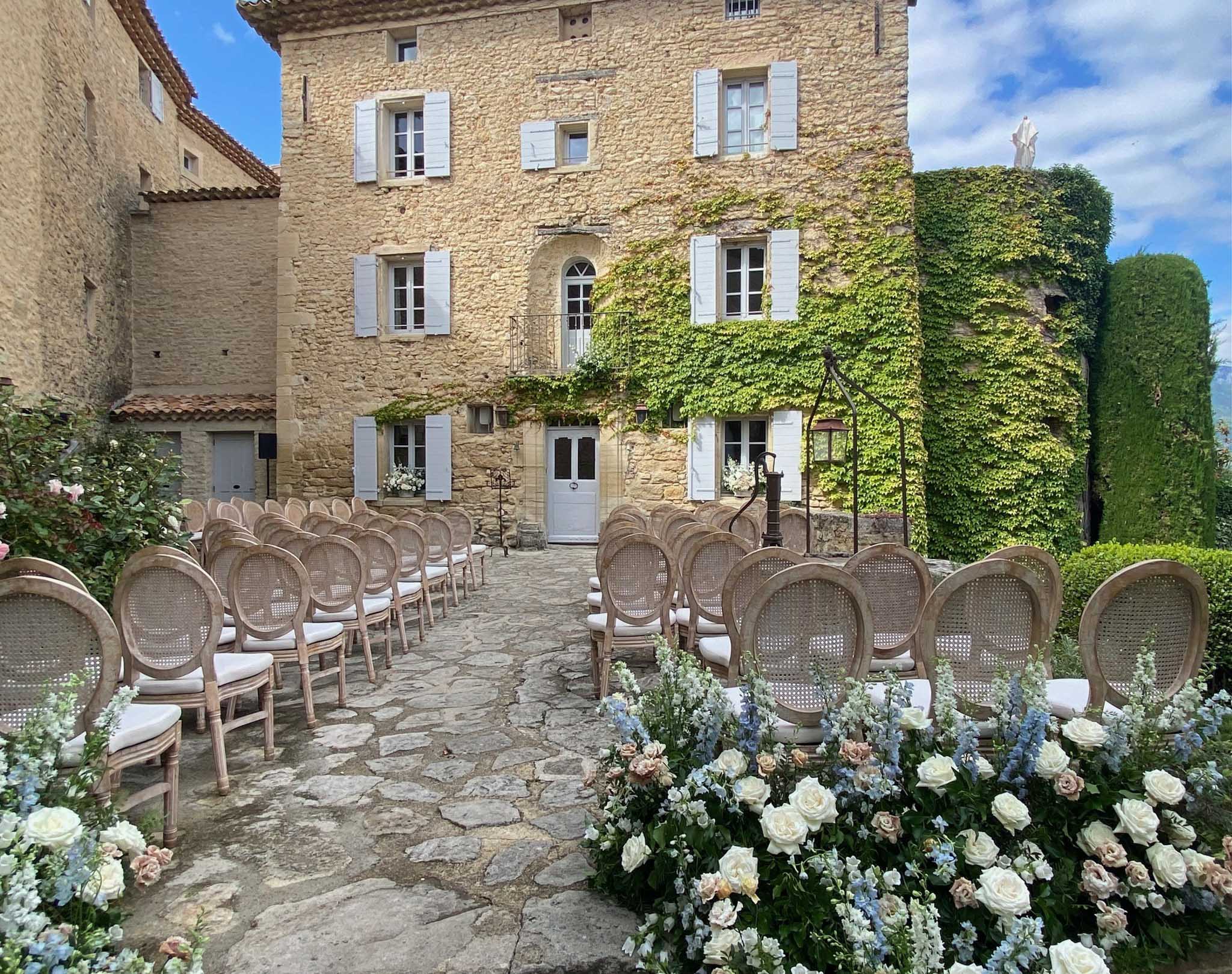 wedding in provence france hotel crillon le brave