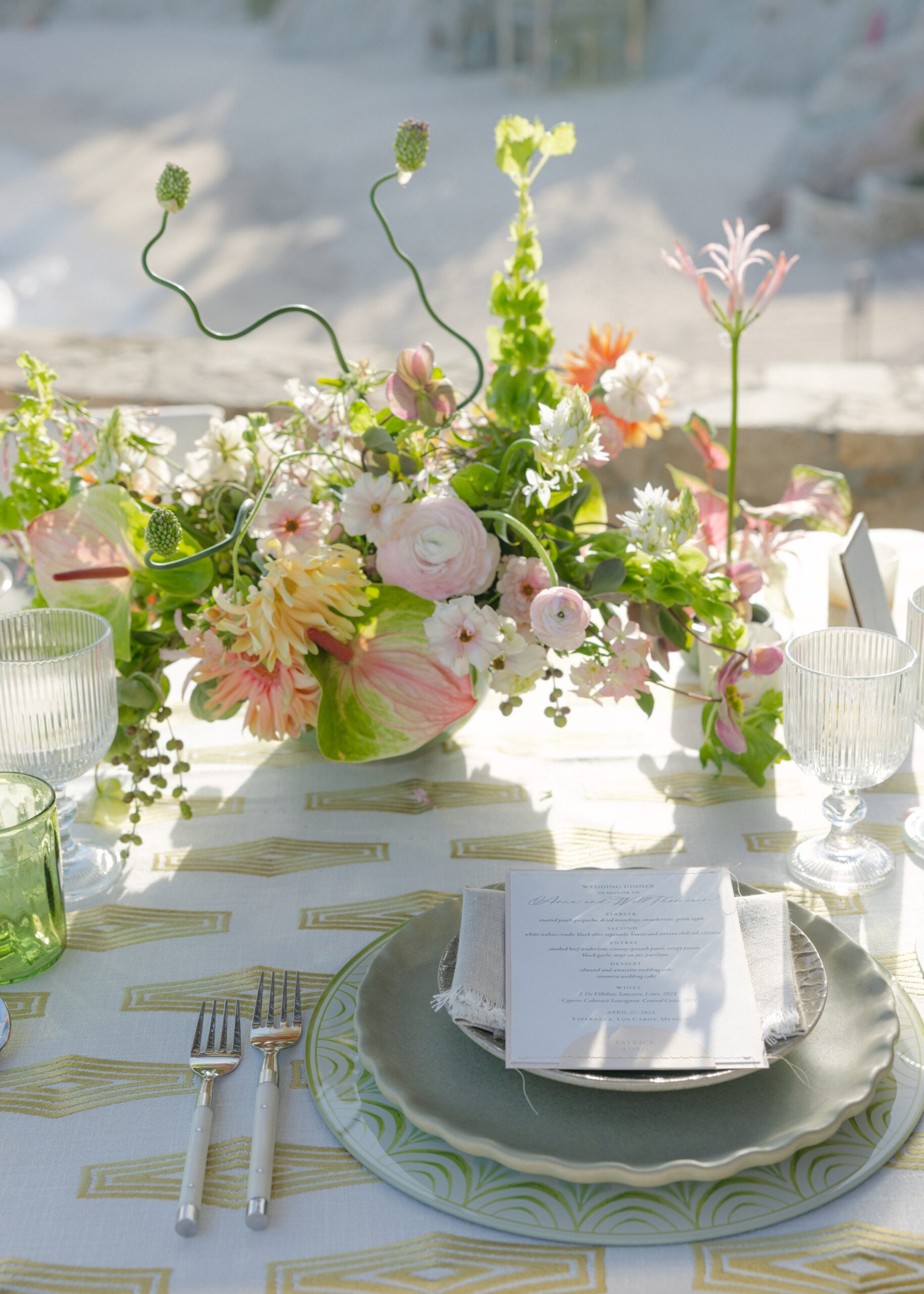 cabo wedding flowers